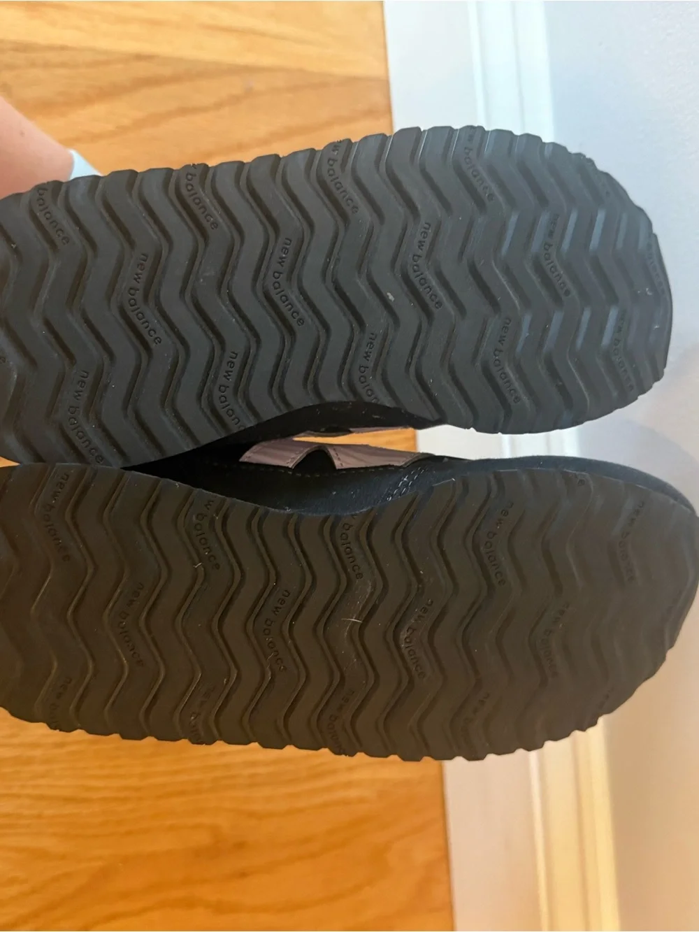 New Balance Kids Black Sneakers with Light Purple 'N' Detail